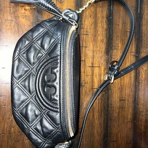 Black Tory Burch belt bag.